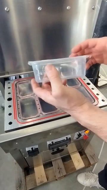 Запайщик среднего габарита вакуум-газ на 8 лотков 142 - 92 мм