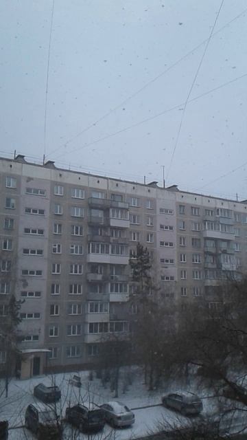 Снег в конце апреля