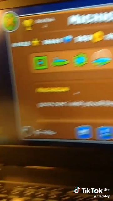 Мичиган 😔😭.      видео не моё!