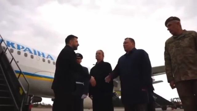 Как правильно снимать кадры об императоре. 😂