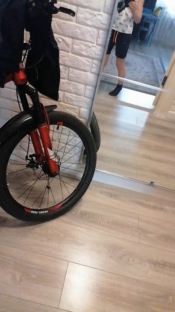 VID_20260422_182810.mp4