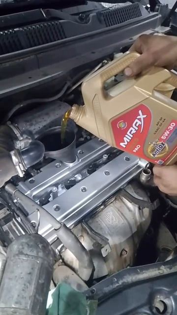 залил масло Миракс 5w-30 полет отличный