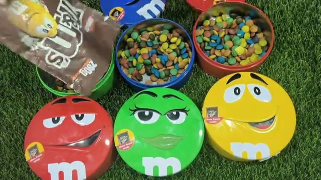 Asmr. Цветные конфеты. Видео для детей. Нэвкин тв.(97)