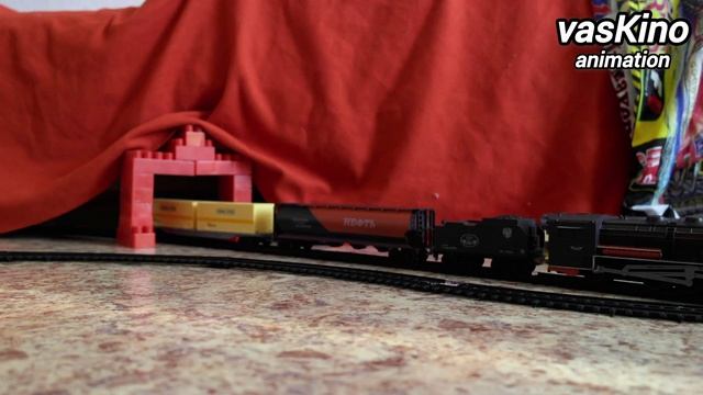 Анимация про поезд и зверей (3)