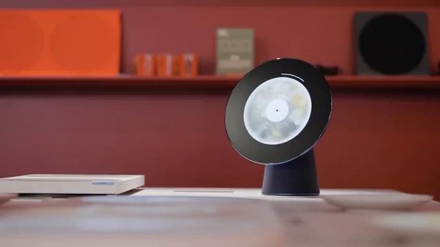 Samsung показала концепт умной лампы Project Luna