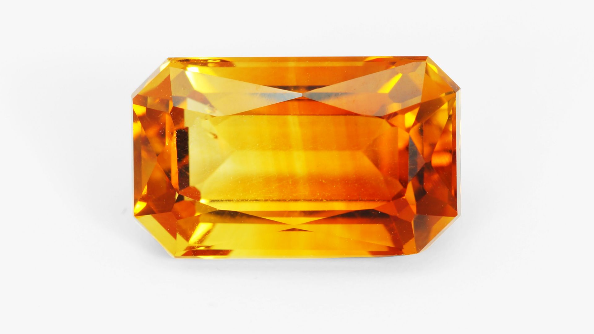 Цитрин Полихромный 5 карат