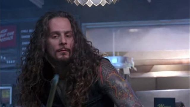 Арнольд явился)