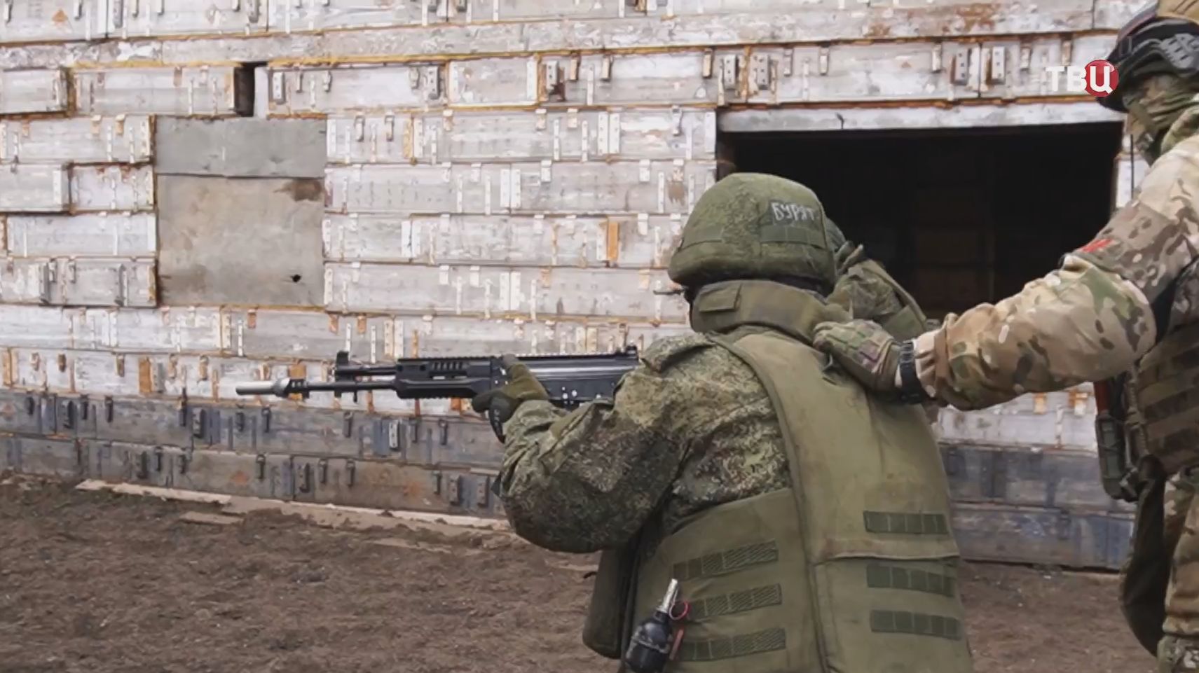 По всей России продолжается набор на военную службу по контракту