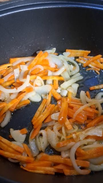 Подлива из сердечек индейки с овощами и гречкой, полезные рецепты