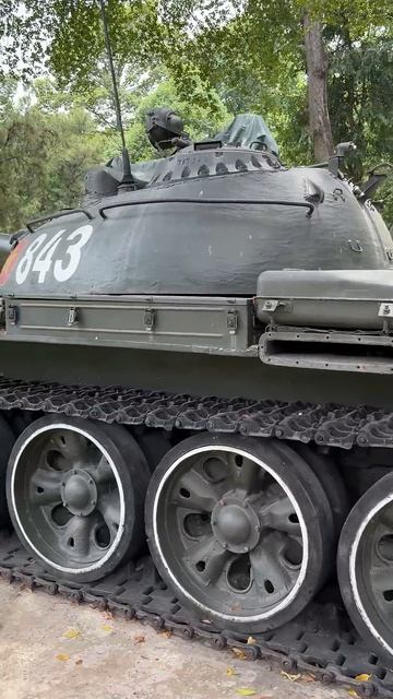 Советская ИМБА Т-54 в реальной жизни в Хошимине, Вьетнам