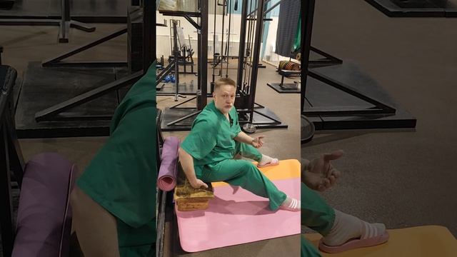 ТЕЛЕВИЗОР, ПЛАНШЕТ, СМАРТФОН: Как не убить спину за вечер?