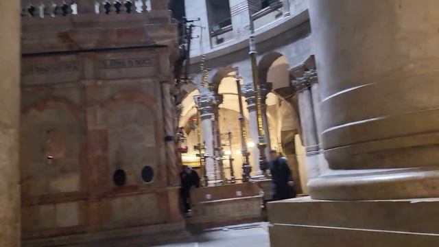 Я зажгла свечи-здравицы от Благодатного Огня по вашим молитвам в Фомино воскресенье