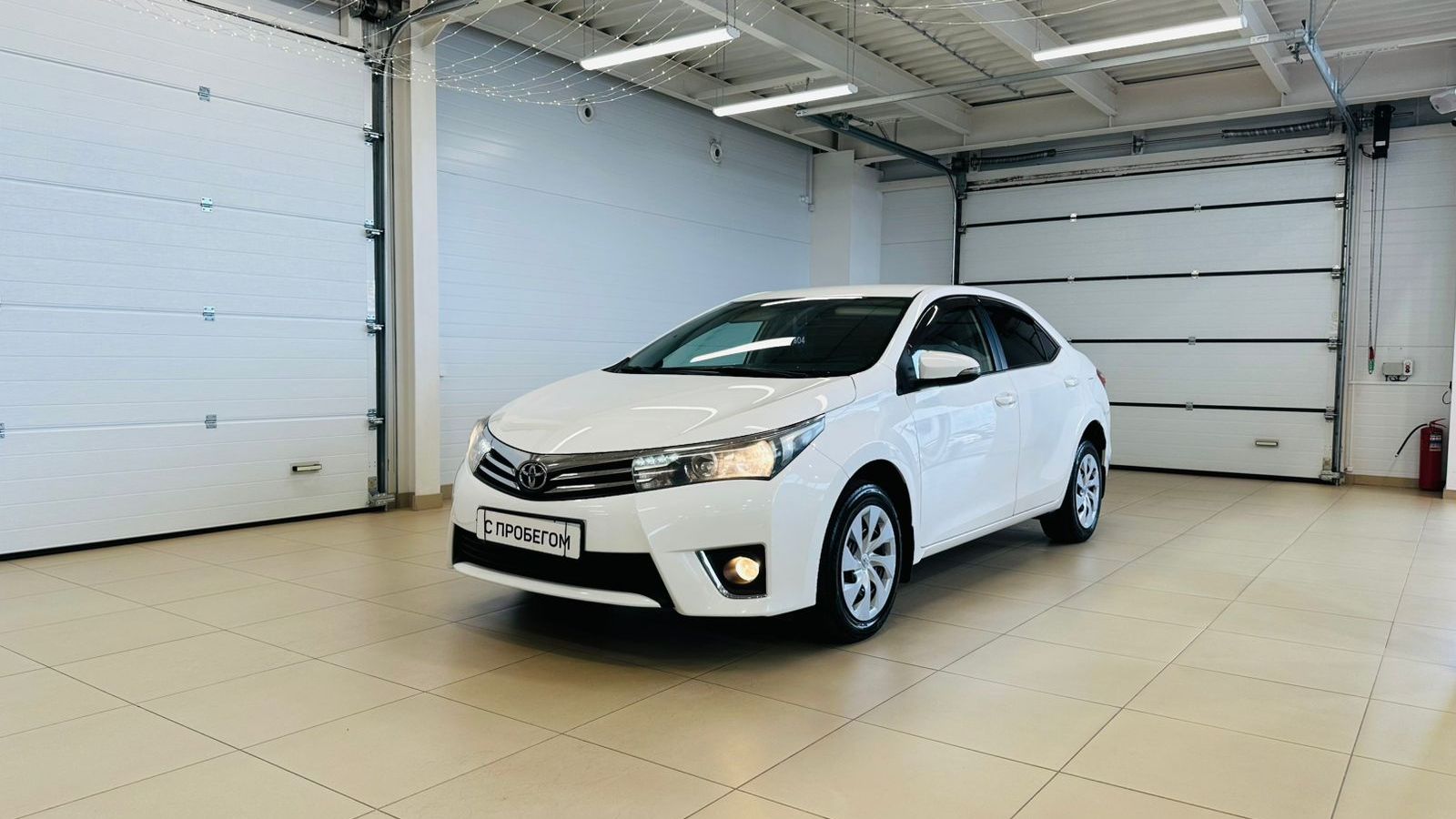 Toyota Corolla 2013 год