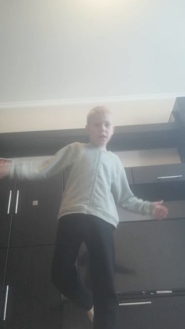 VID_20260422_155831.mp4