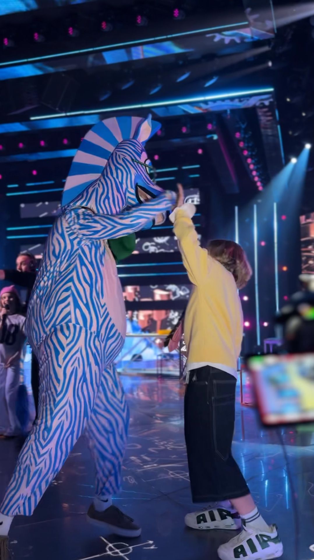 Интересно смотреть за репетициями ребят? 😏  #факторбайдети #факторbyдети #беларусь1