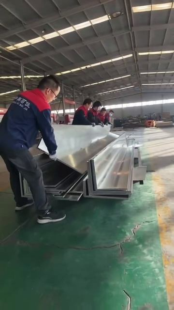 Тандем 2х10032 и гибка фасадных кассет