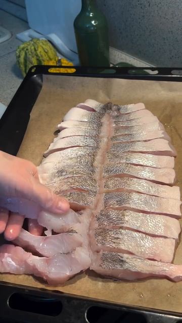 Вкусно запеченная рыба.