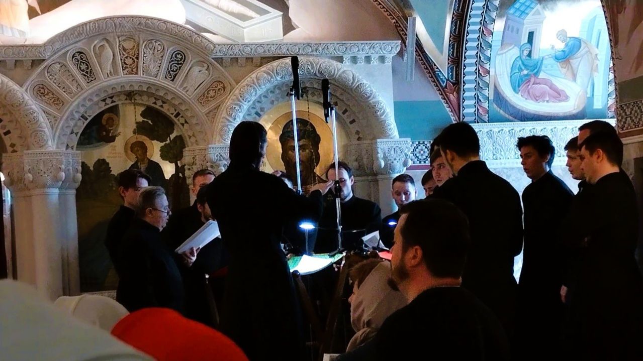 Архиерейский мужской хор АКСИОС в Храме