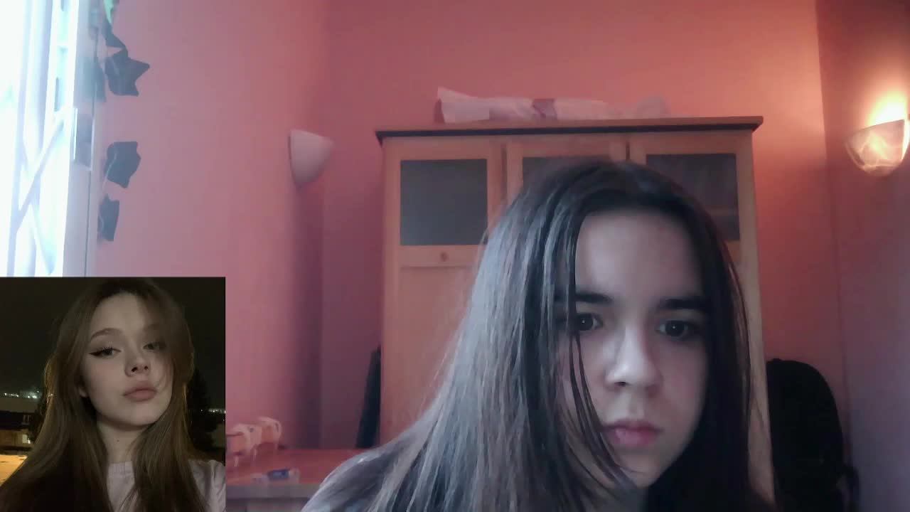 Крашусь и умываюсь.