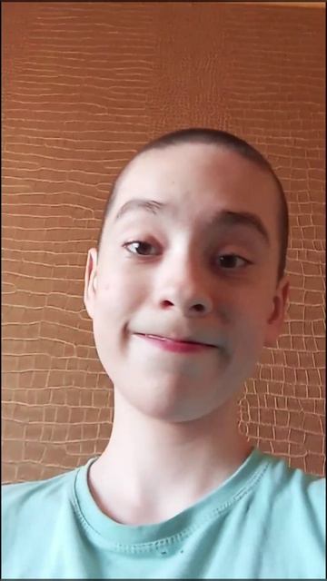 КТО КРУЧЕ ВИТЬКА ИЛИ МИША