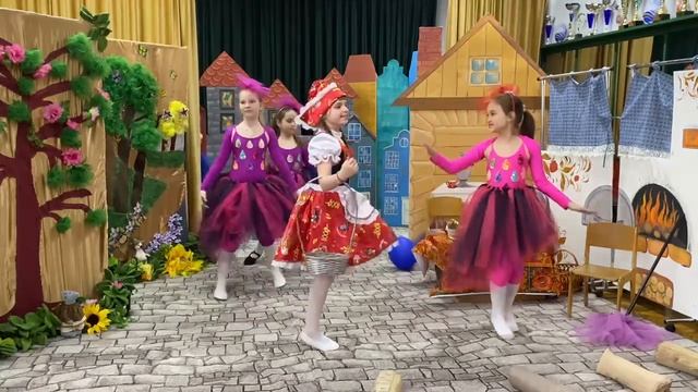 Красная Шапочка