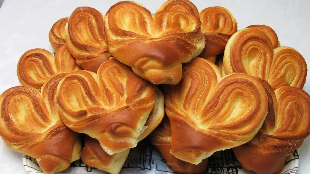 Проще не бывает! Плюшки к чаю за копейки и больше не покупаю в магазине. Гости в восторге!