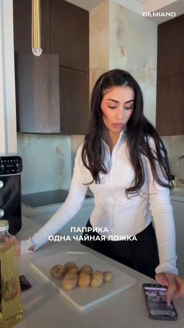 Готовим стейк из лосося и картофель с Экой 🐟 🍋