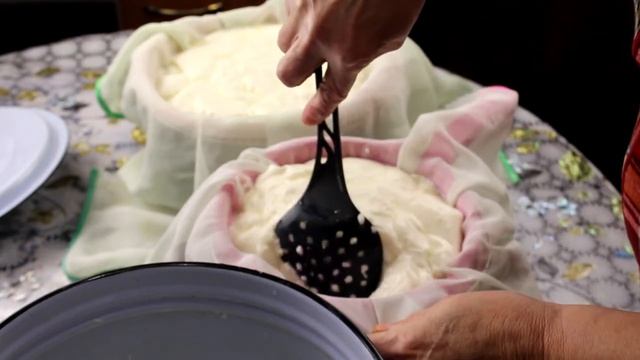 Красивый сыр Шевр