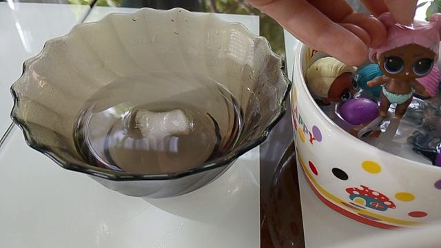 МЕНЯЮТ ЦВЕТ