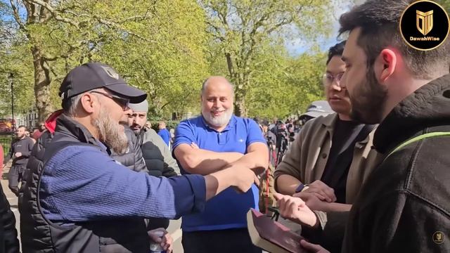 Христианин замирает, когда читают эти Библейские стихи. Хашим Уголок ораторов.