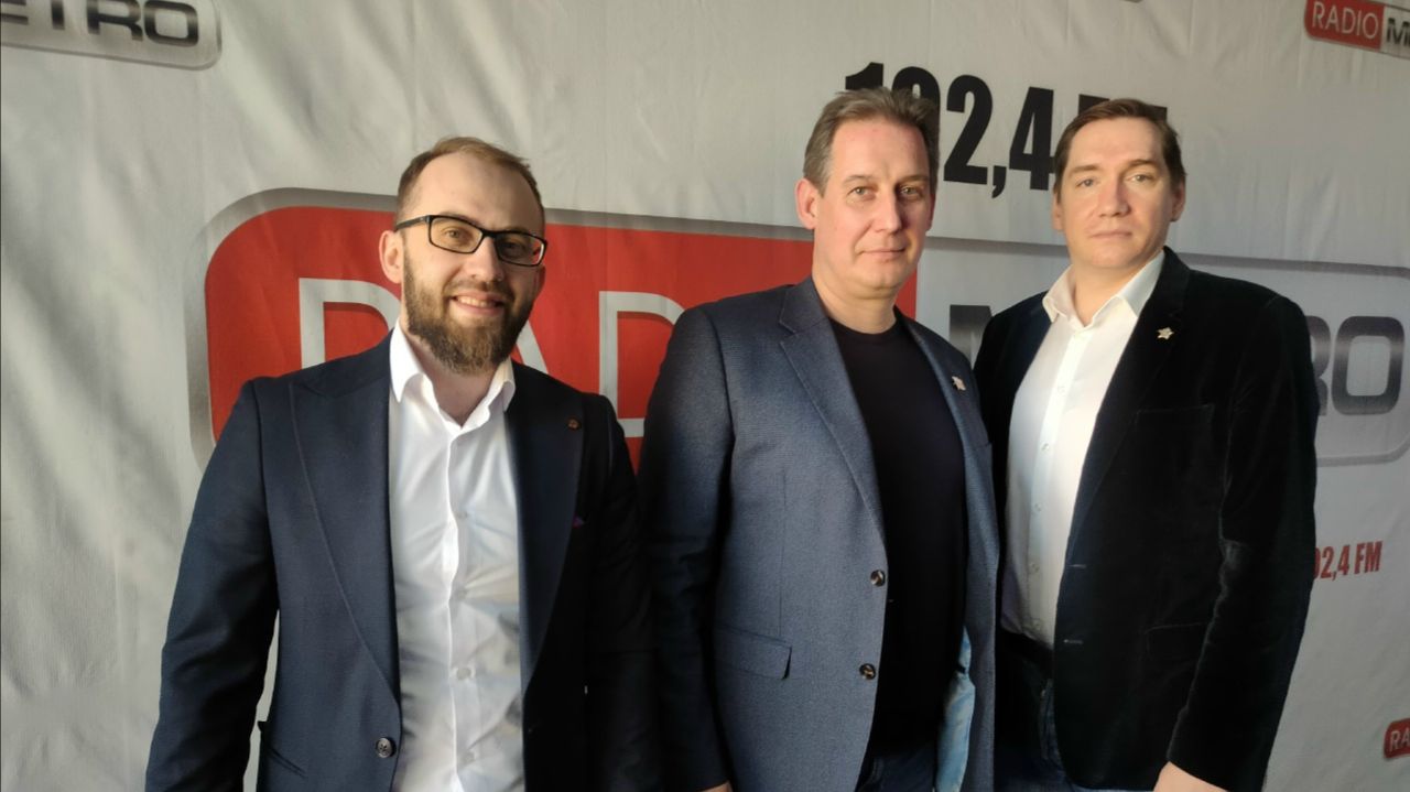 Radio METRO_102.4 [LIVE]-26.04.21-#ГОСТИ1024FM -  Разумов Никита, Кирилл Колосов, Иван Прудник