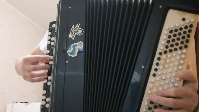 В лесу прифронтовом