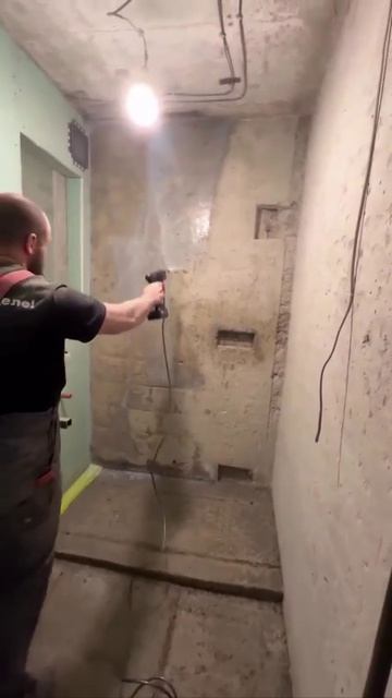 Самодельный опрыскиватель 👌 

Очень удобный самодельный опрыскиватель для нанесения грунтовки