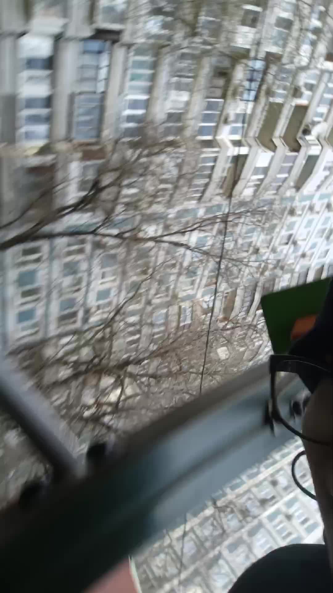 ребёнок который хочет косичку сыр