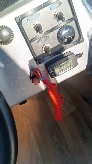 Лодочный мотор сузуки df 9.9bs, первый запуск после зимней консервации.