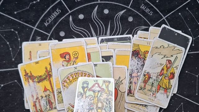 ТАРО РАСКЛАД\  ЧТО ОСТАВИЛ НА 