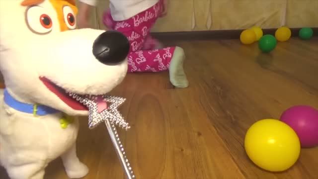 Видео про Макса на детской площадке в парке развлечени