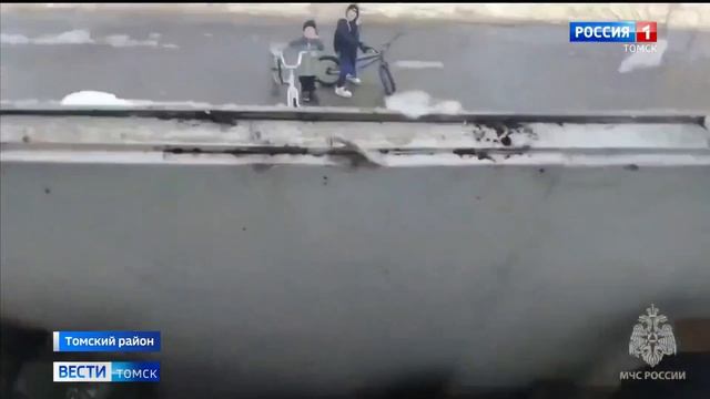 18 человек спасли томские огнеборцы МЧС России на пожаре в Томском районе