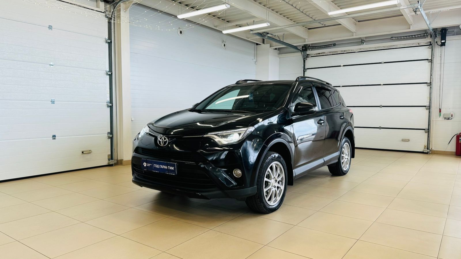 Toyota RAV4 2014 год