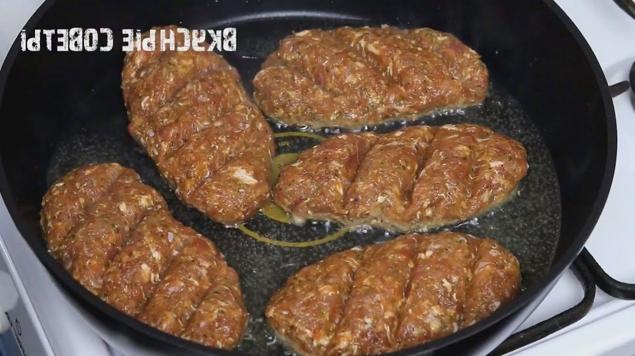 Никогда ЕЩЁ НЕ ЕЛ таких вкусных КОТЛЕТ! Мясо ТАЕТ во рту как МАСЛО. Просто, Вкусно, Быстро!
