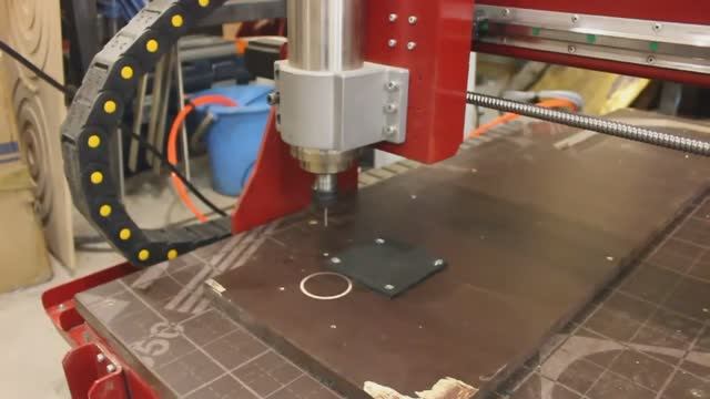 Фрезеровка кожи резка чпу24