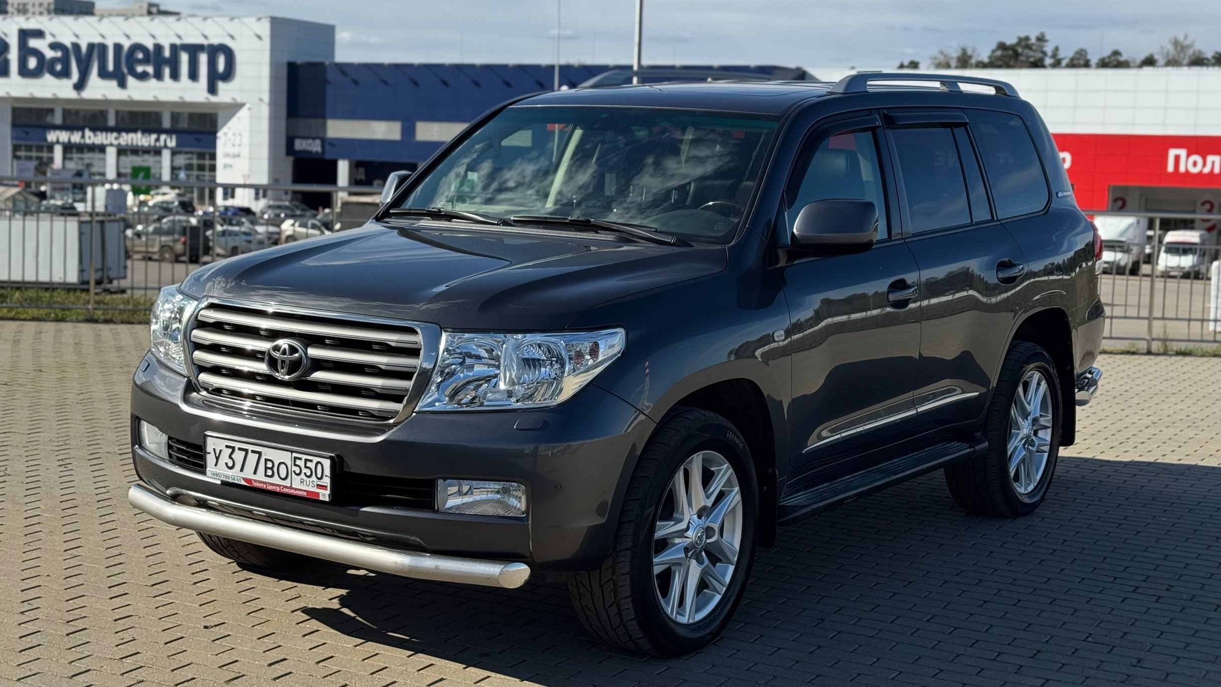 Осмотр Toyota Land Cruiser 200
