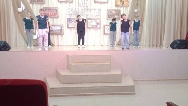 Танцевальная группа 