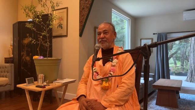 Алфавит для преданных. Шрила Бхактиведанта  Мадхава Махарадж