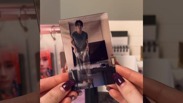 Лентикулярная карта V LIVE [1]