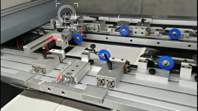 Автоматическая крышкоделательная машина QFM 460B 600B