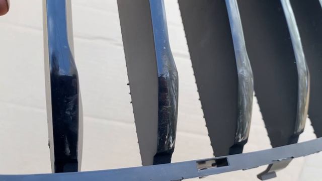 Решетка радиатора левая бмв х3 21650