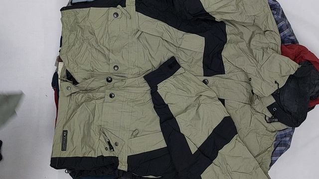 42978 Ветровки мужские, 17пак, 21992, секонд (extra/1 кат) оптом