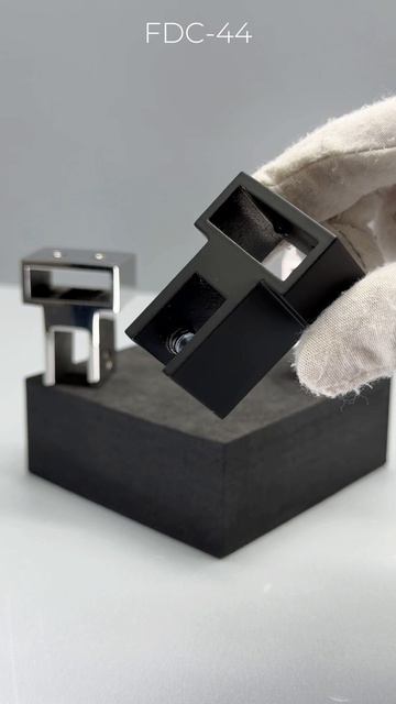 Держатель стекла сквозной FDC-44