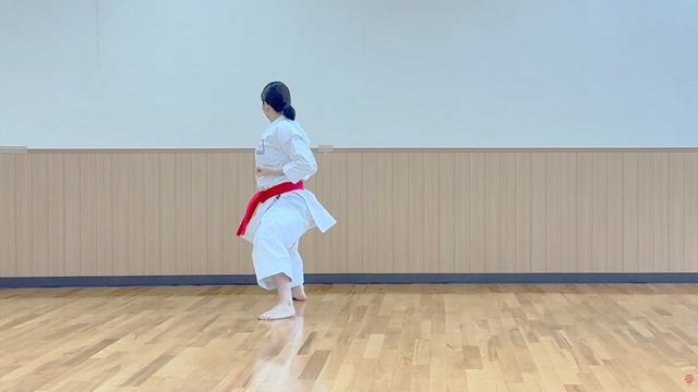 Чатан Яра Кусянку CHATANYARA KUSANKU　チャタンヤラクーサンクー　北谷屋良公相君Версия Сито-рю Ситокай